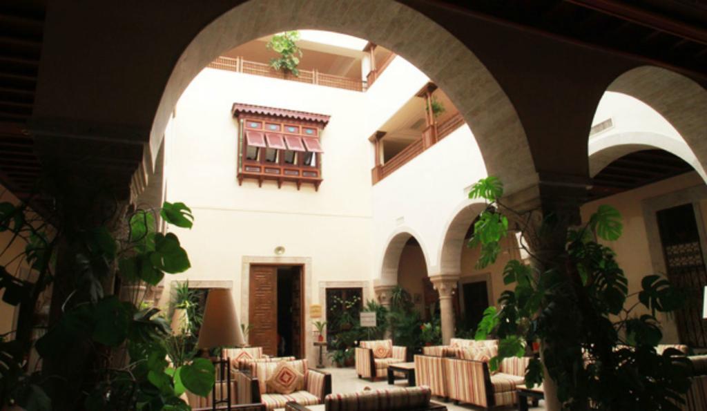 Borj Dhiafa Hotel Sfax Buitenkant foto