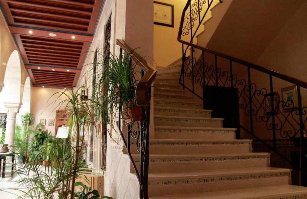 Borj Dhiafa Hotel Sfax Buitenkant foto