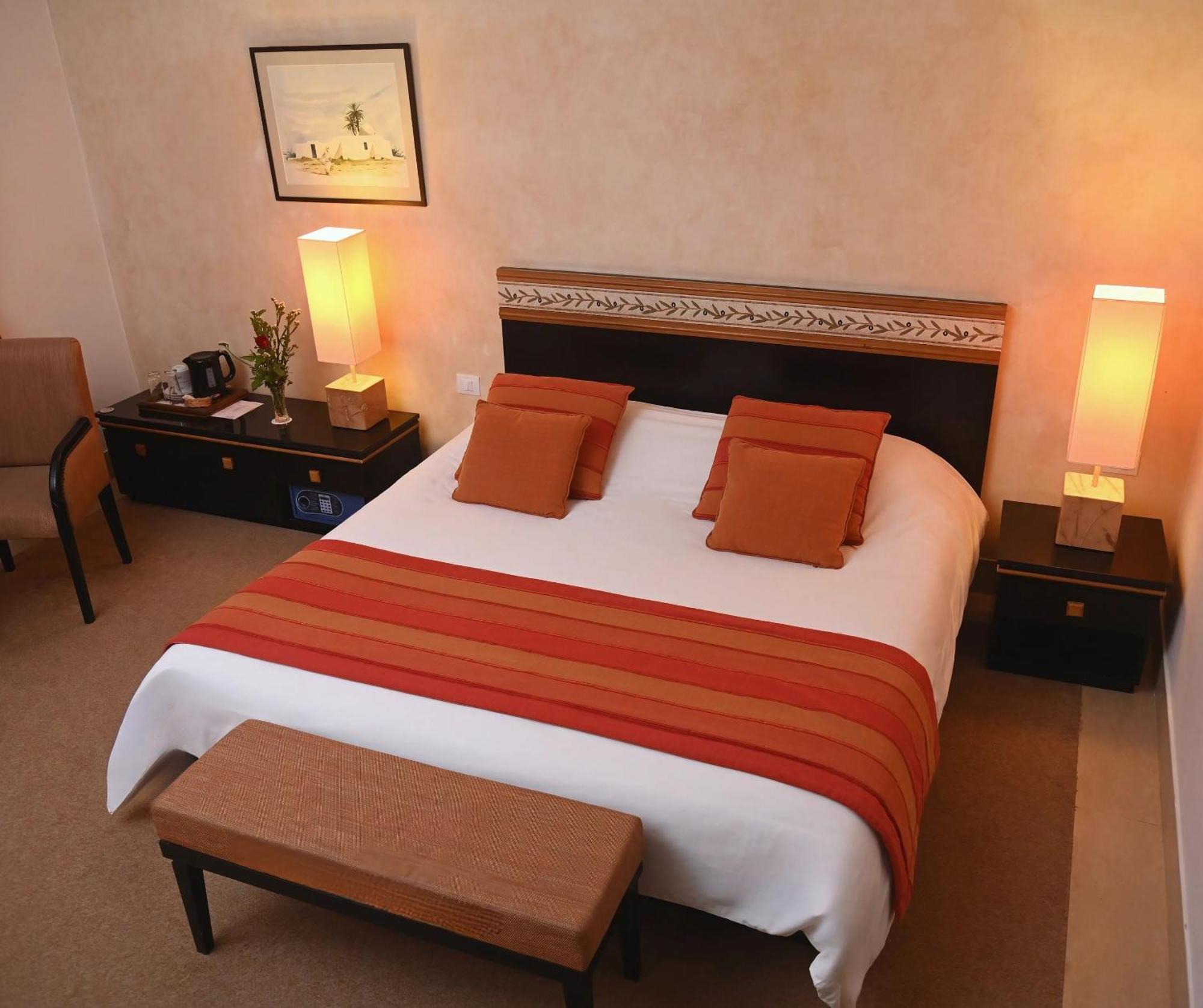 Borj Dhiafa Hotel Sfax Buitenkant foto