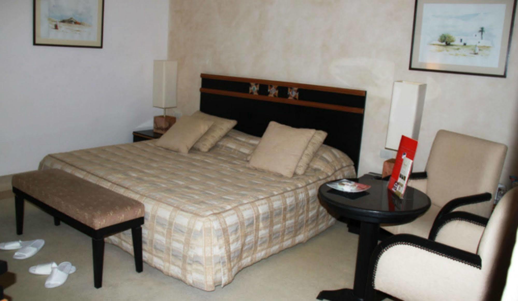 Borj Dhiafa Hotel Sfax Buitenkant foto