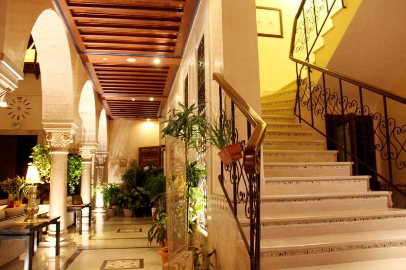 Borj Dhiafa Hotel Sfax Buitenkant foto